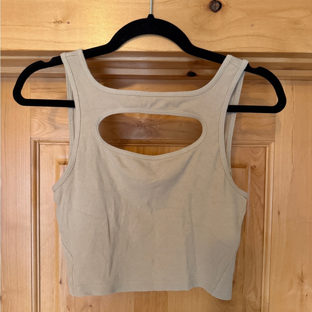 Lululemon LA Front Cut-Out Crop Tank
